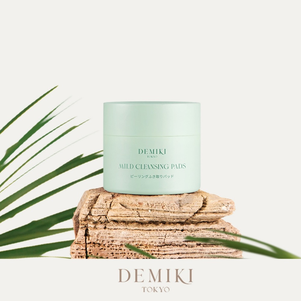 5/$25 Demiki Mild Cleansing Pads NWT